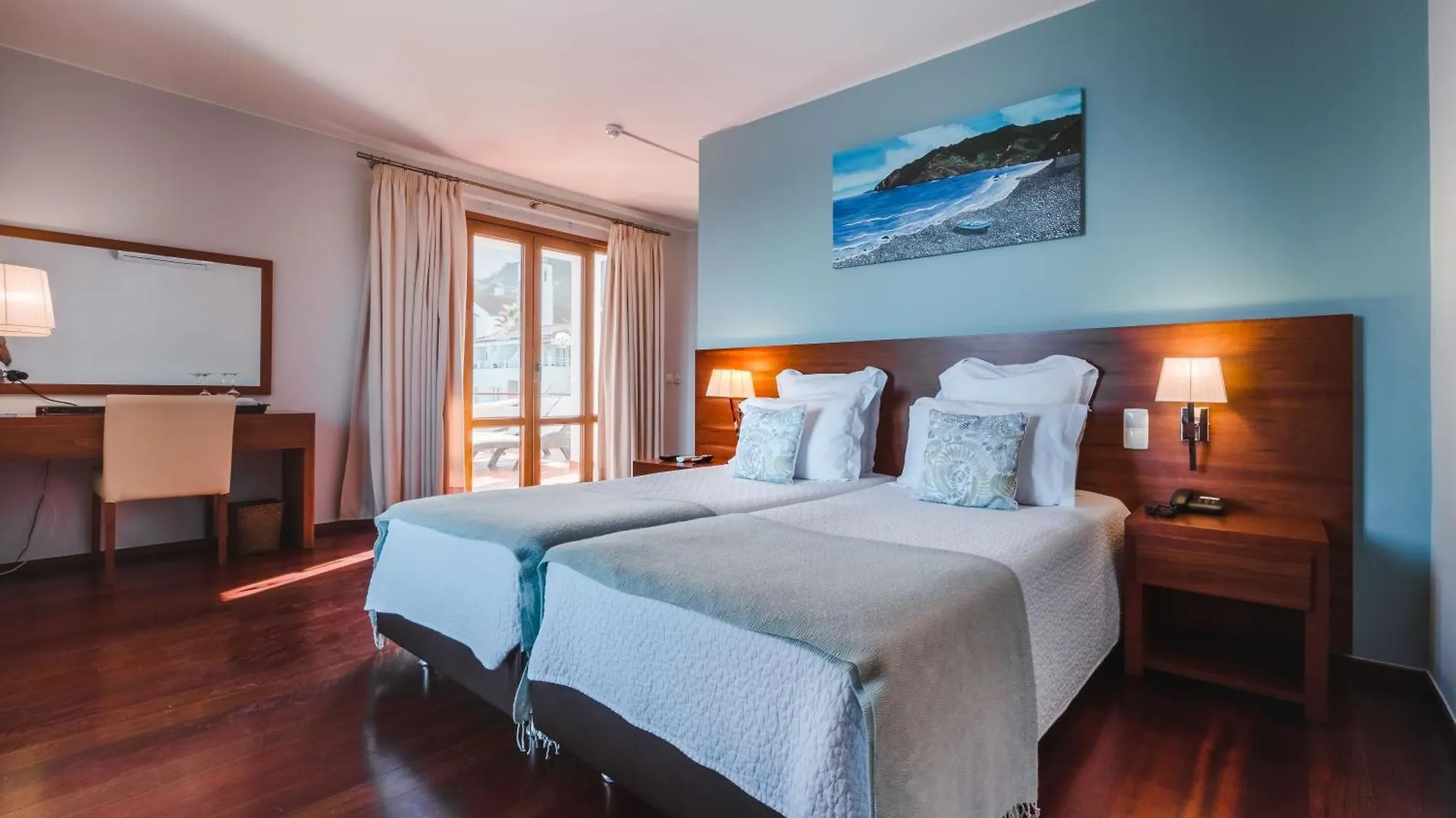 Hotel Vila Bela Porto Da Cruz 2*,
