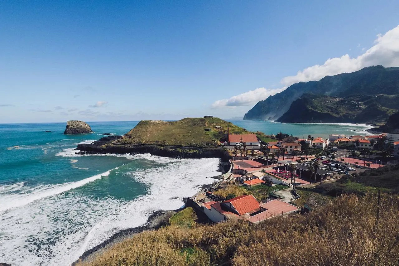 Hotel Vila Bela Porto Da Cruz 2*,