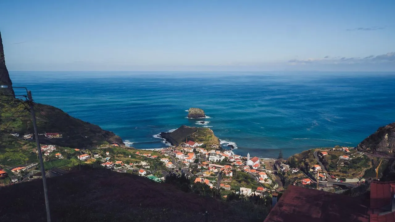 Hotel Vila Bela Porto Da Cruz 2*,